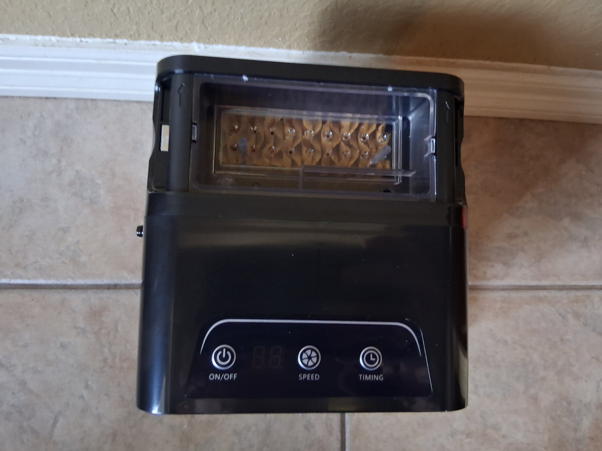 $25 Clearance Mattress Cooler Classic Evaporative Water Cooler: (No pad) (New Old Stock))